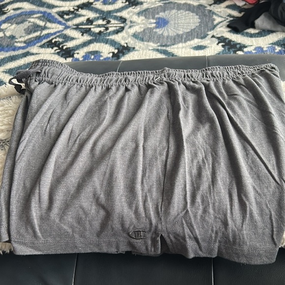 CHAMPION Women's Gray Athletic Elastic Drawstring Waist Shorts Size XL - Picture 4 of 4